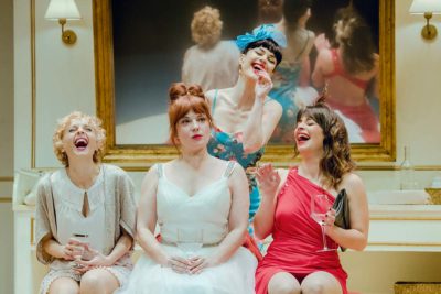 Imagen del espectáculo teatral 'La madre que me parió' en el Teatro Lara