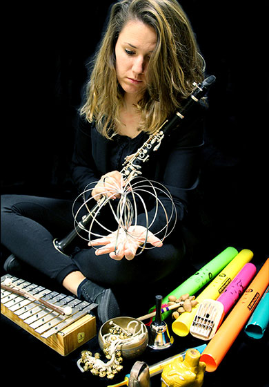 El Viaje de la Mota de Polvo → OFF Latina