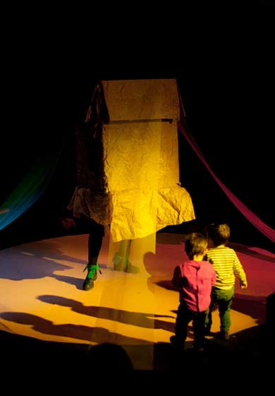 La caja dormida → OFF Latina