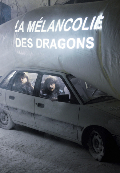 Philippe Quesne: La Mélancolie des Dragons → Teatros del Canal
