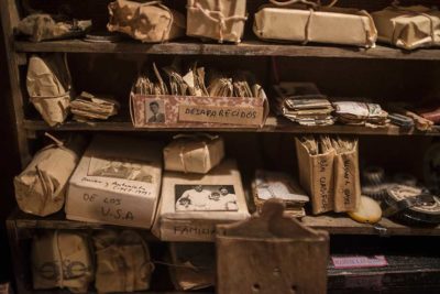 Imagen de Oligor/Microscopía: La máquina de la soledad