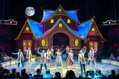Imagen de escena de Circlassica: Noel, la historia Jamás contada de Papá Noel.
