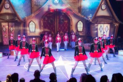 Imagen de escena de Circlassica: Noel, la historia Jamás contada de Papá Noel.