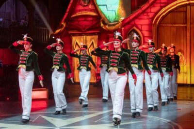 Imagen de escena de Circlassica: Noel, la historia Jamás contada de Papá Noel.