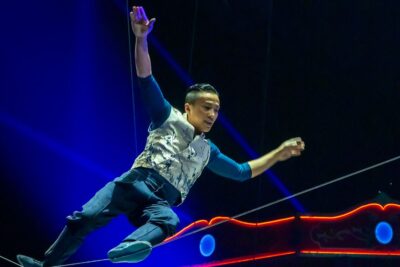 Imagen de escena de Circlassica: Noel, la historia Jamás contada de Papá Noel.