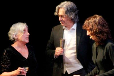 Imagen de 'Esta divina prisión' de Raúl Losánez