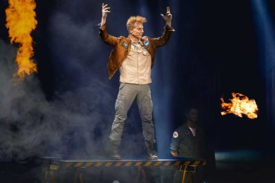 Imagen de 'Hangar 52' del Mago Yunke