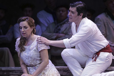La temporada del Teatro de la Zarzuela sube el telón con ‘El Caserío’