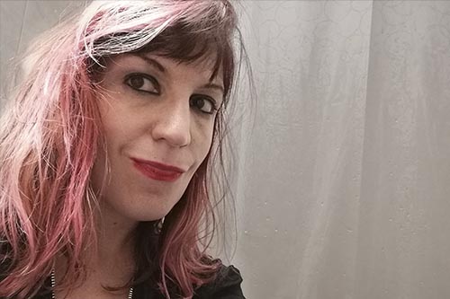 María Velasco, toca prender fuego a la casa de las palabras