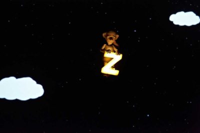 TEATRO_MADRID-Its-Dark-Outside-3