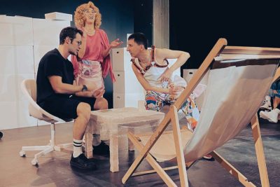 Imagen del espectáculo teatral 'Pisazo!' en el Teatro Lara