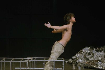 Imagen de Amniótica en el Umbral de Primavera