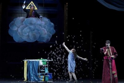 Imagen de 'La Cenerentola' en el Teatro Real