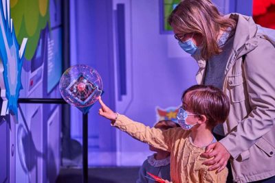 TEATRO-MADRID-superthings-exposicion-5