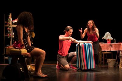 Imagen de Sin reservas en Teatro Tarambana