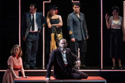 Imagen de 'Esta noche se improvisa la comedia' de Ernesto Caballero
