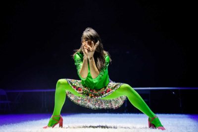 Imagen de Inloca de Ana Vallés en el Teatro María Guerrero