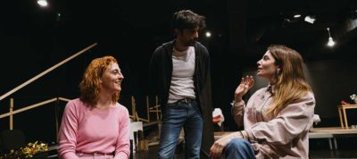 Imagen de Los Farsantes de Pablo Remón en el Teatro Valle-Inclán