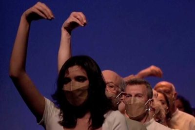 Imagen de Caer en ti en Teatro Tarambana