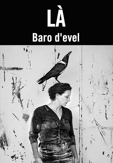Là