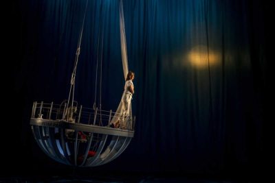 Imagen de El síndrome del copiloto de Vanessa Montfort en los Teatros del Canal