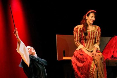 Marcela, la hija del poeta en Fiesta Corral Cervantes.