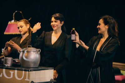 Imagen de 'Las hermanas de Manolete' de Gabriel Olivares