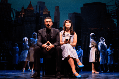 Imagen de la obra 'Company, el musical' protagonizado por Antonio Banderas