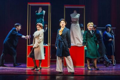 el tiempo entre costuras, el musical