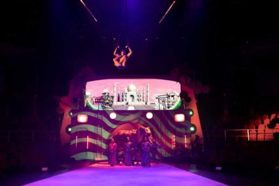 Imagen de 'Circo Price en Navidad: La vuelta al mundo de Cometa' en el Teatro Circo Price