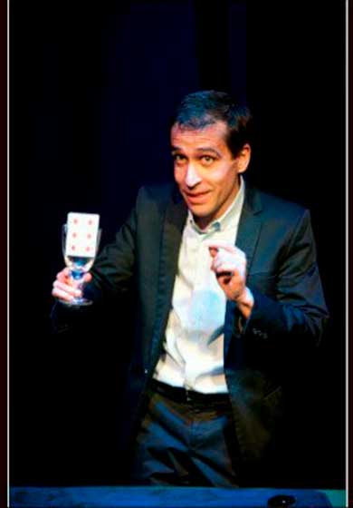José QueSoyYo: Ella