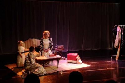 Imagen de Lo que sea (La historia secreta de Baby Jane) en El Umbral de Primavera