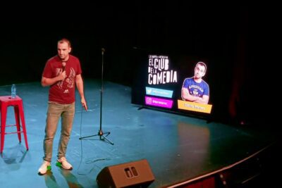Darío Mares en La Hora y media del Club de la Comedia