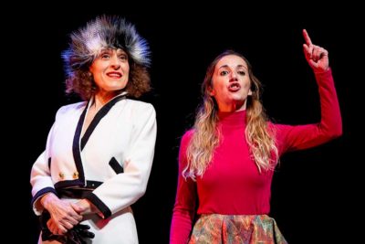 Imagen del espectáculo teatral 'Arde ya la yedra' en la Sala Teatro Cuarta Pared