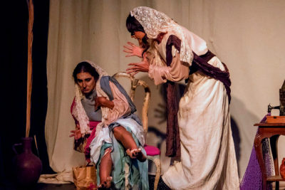 Imagen del espectáculo teatral 'En Sevilla hay que morí' en el Teatro Lara