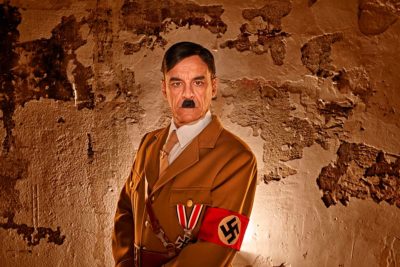 Imagen del espectáculo teatral 'Ser o no ser' en el Teatro Bellas Artes