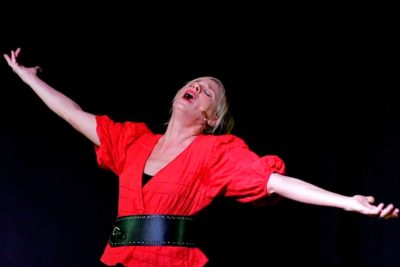 Imagen de 'Bella y Bestia soy' de Patricia Con Zeta