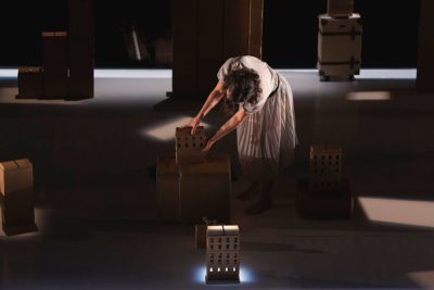 Imagen de Ciudades II (Arquitecturas en movimiento) en la sala Cuarta Pared