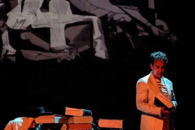 Imagen de 'Diálogos de sombras' de Tranvía Teatro