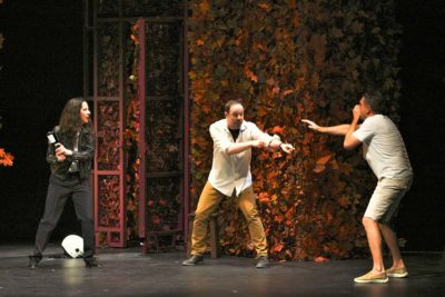 Imagen del espectáculo teatral 'Entre copas' en el Teatro Reina Victoria