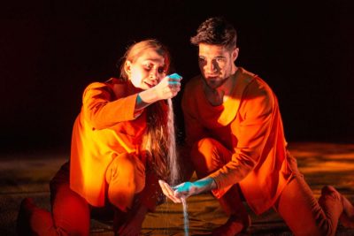 Imagen del espectáculo teatral 'Natanam' en la Sala Mirador