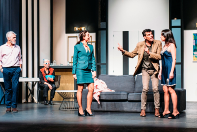 imagen de la obra 'Boeing, boeing' dirigida por Ricard Reguant