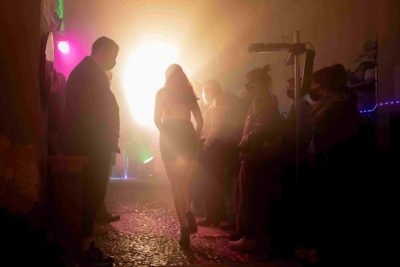 Imagen de Canta. Y no llores en El Umbral de Primavera