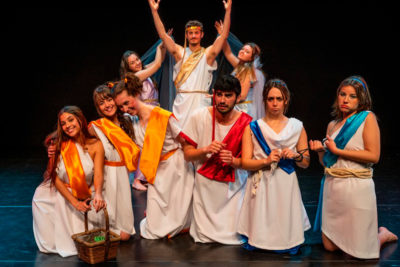 Imagen del espectáculo teatral Petit Katarsis. El loco Olimpo de los sentimientos en la Sala Mirador