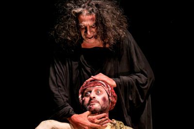 Imagen de Marat-Sade, de Atalaya Teatro,en el Fernán Gómez Centro Cultural de la Villa