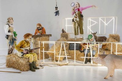 Imagen de Farm Fatale dirigida por Philippe Quesne en el Teatro Valle-Inclán