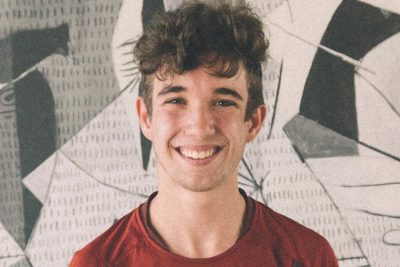 Imagen de Jóvenes poetas con Hierro en los Teatros del Canal