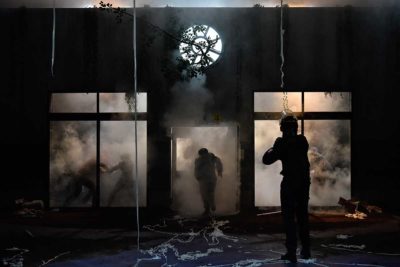 Imagen de Chiens De Navarre: La vie est une fête (La vida es una fiesta) en los Teatros del Canal