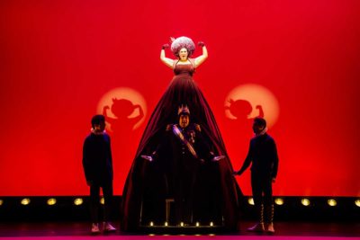 Imagen de Lucía Miranda: La cabeza del dragón en el Teatro María Guerrero