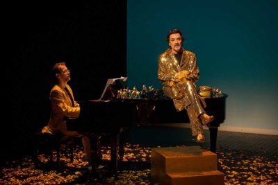 Imagen de Enrique Viana: Mentiras delgadas o Un juzgado de cuplé en los Teatros del Canal